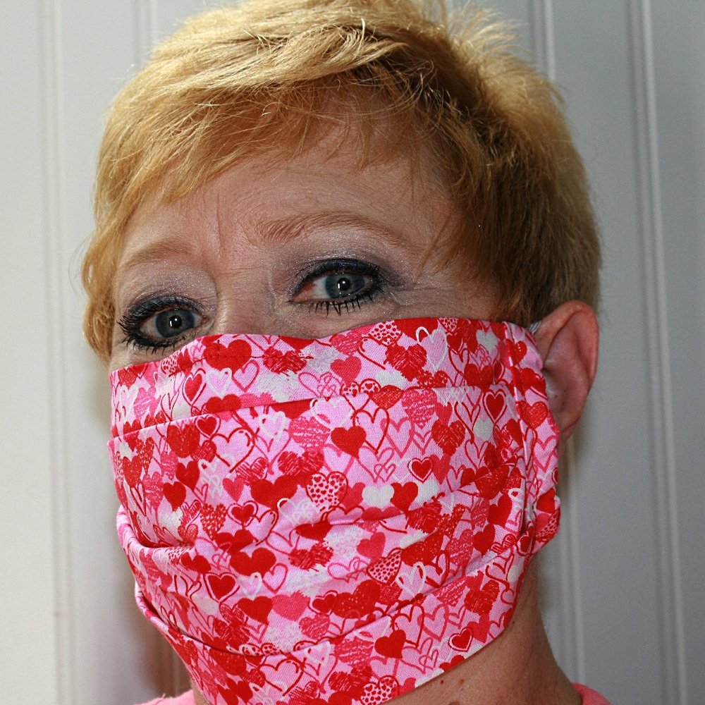 HAND CRAFTED Face Mask Hearts Pink Adult Cloth Fabric Print - Pocket Style
